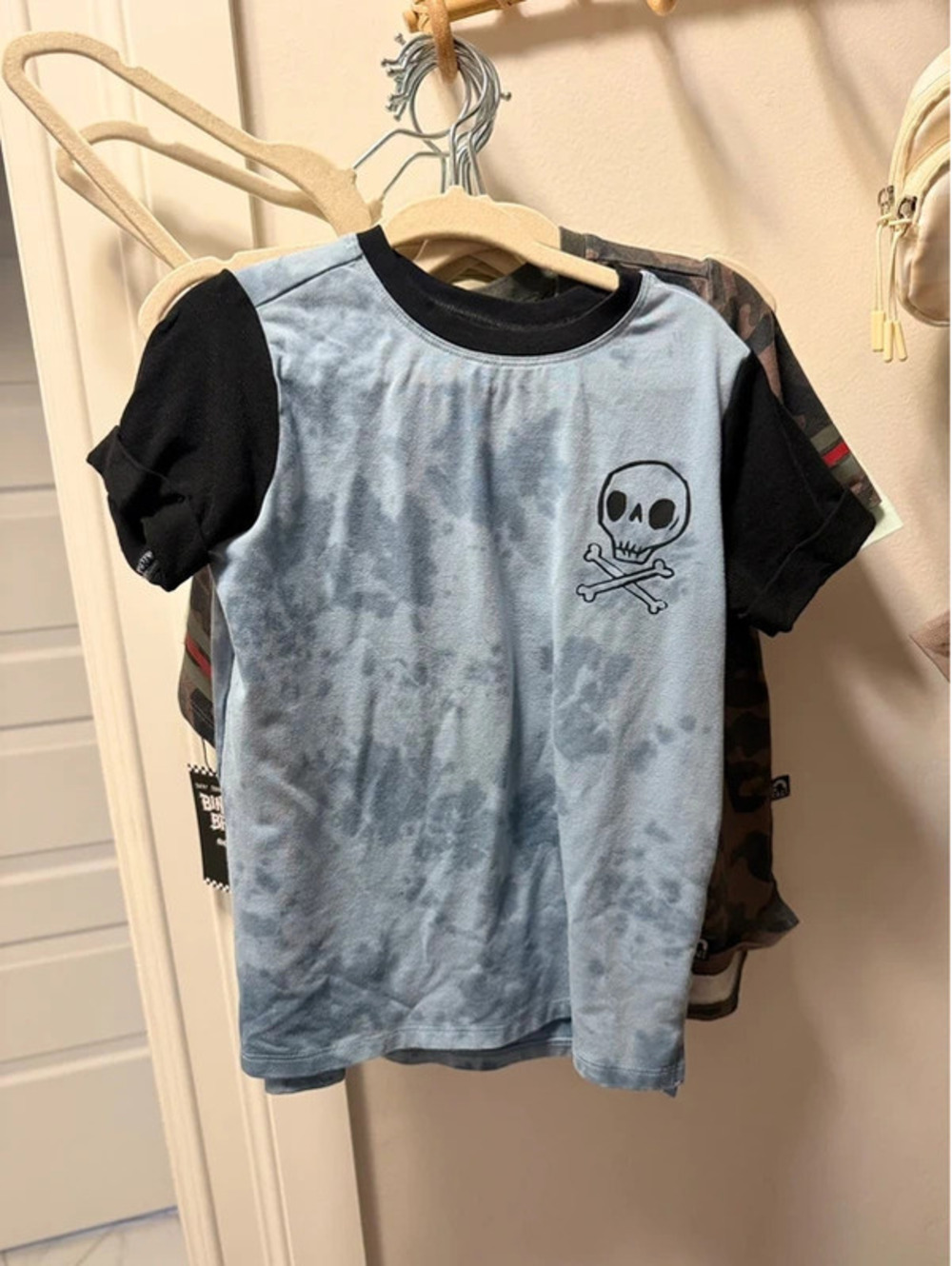Rags blue and black skelly tee